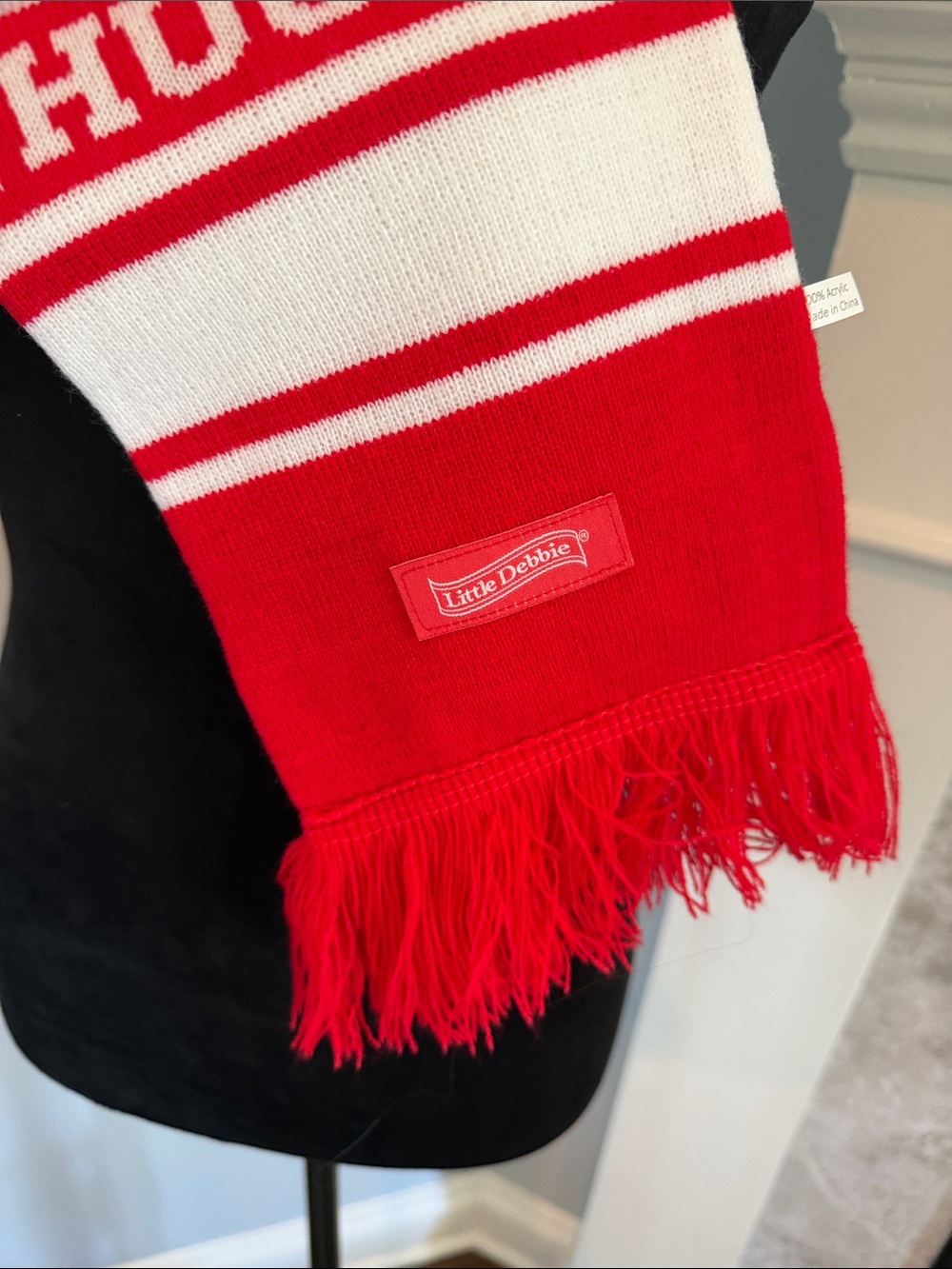 Little Debbie Christmas Tree Red & White Pom Beanie Scarf Set - Picture 2 of 3